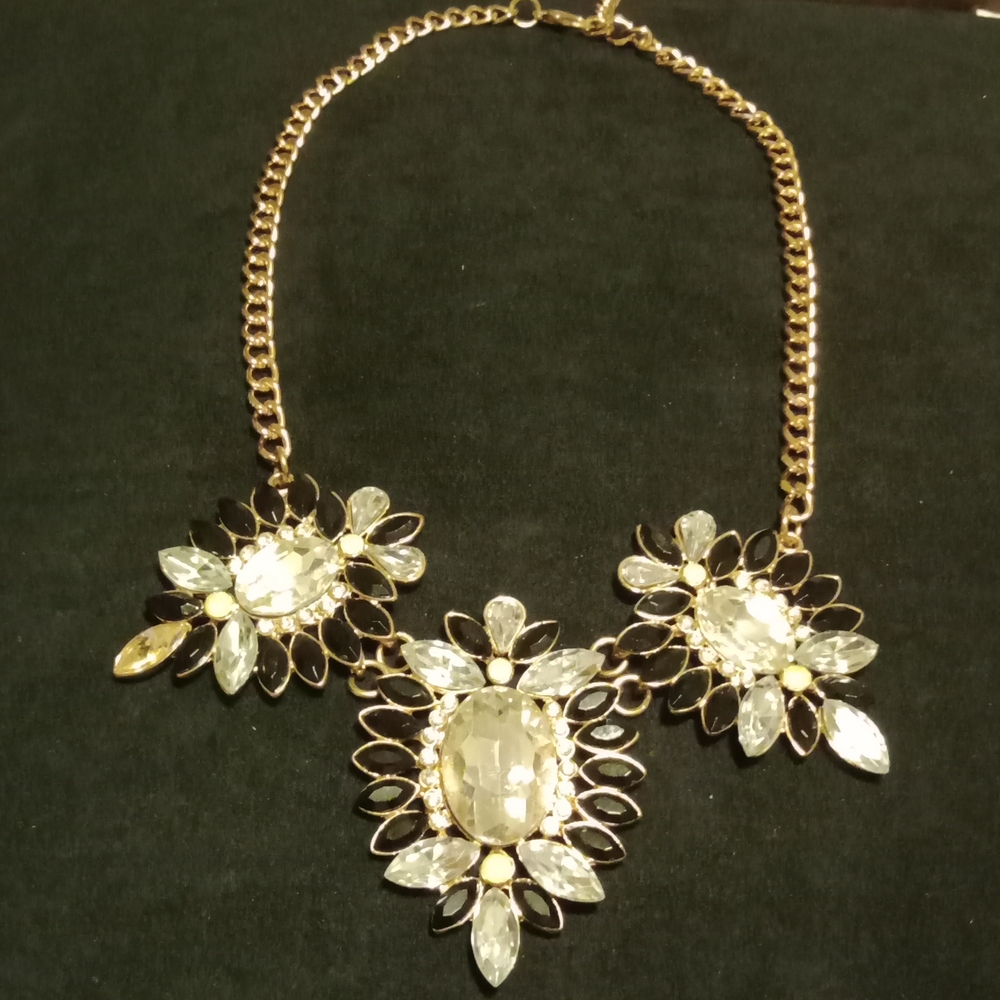 Gold tone Black and clear crystal/rhinestones choker/necklace